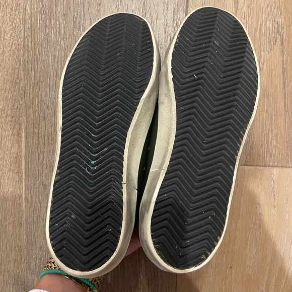 Golden goose size 39 dark green sneakers - Picture 2 of 6